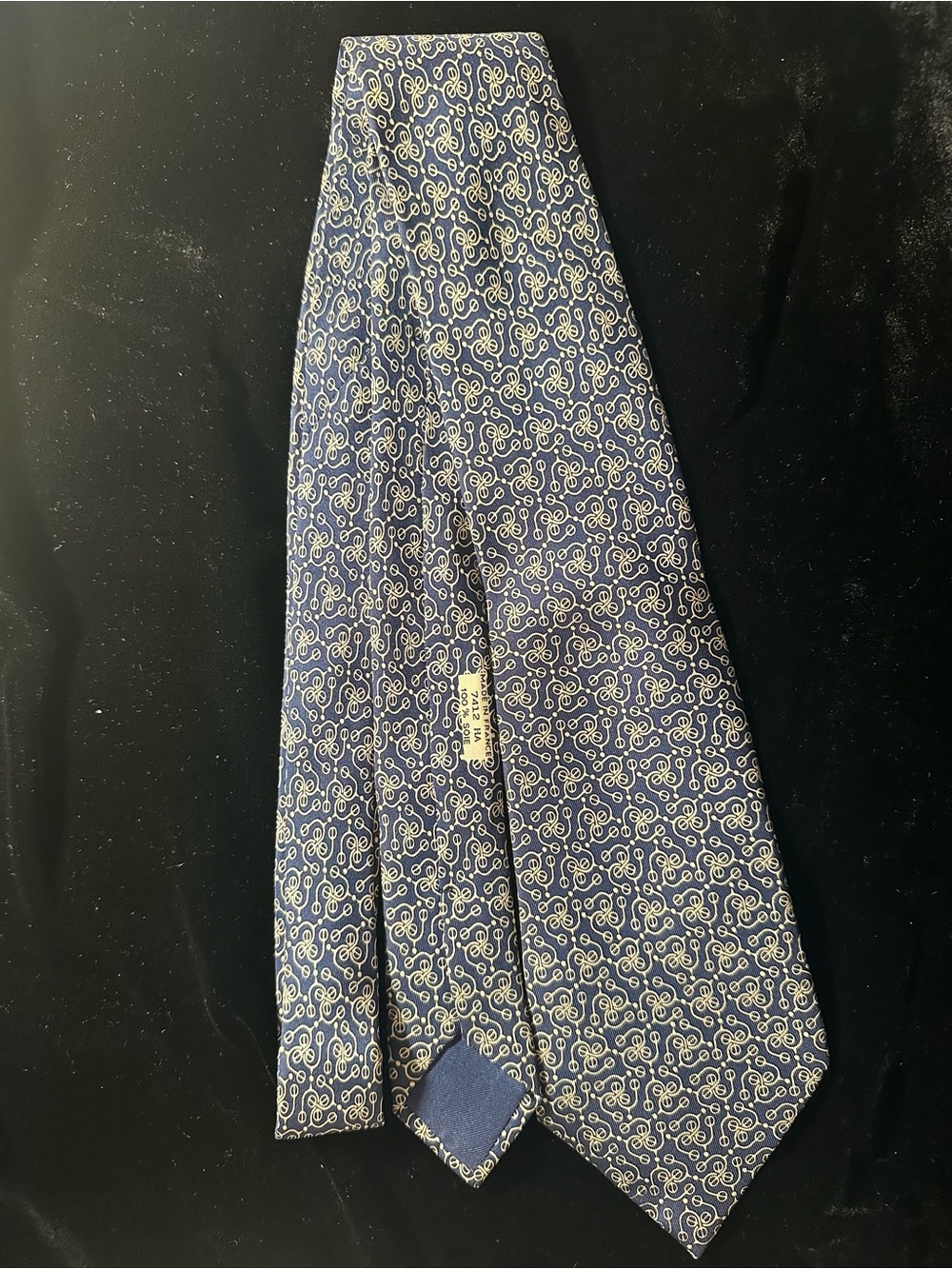 Hermes Navy and Cream Paisley Silk Tie